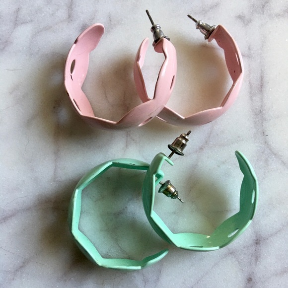Pair of Spring Colored Hoop Earrings - Picture 2 of 6